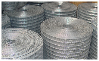 Stainless steel welded wire mesh used 316 316L 304L 304HC 304 302 superior grade stainless steel and other materials